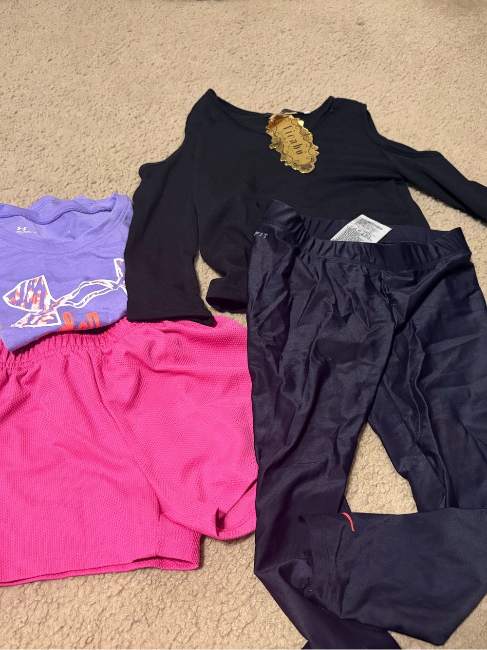 Girls bundle of 4 activewear under armour Nike